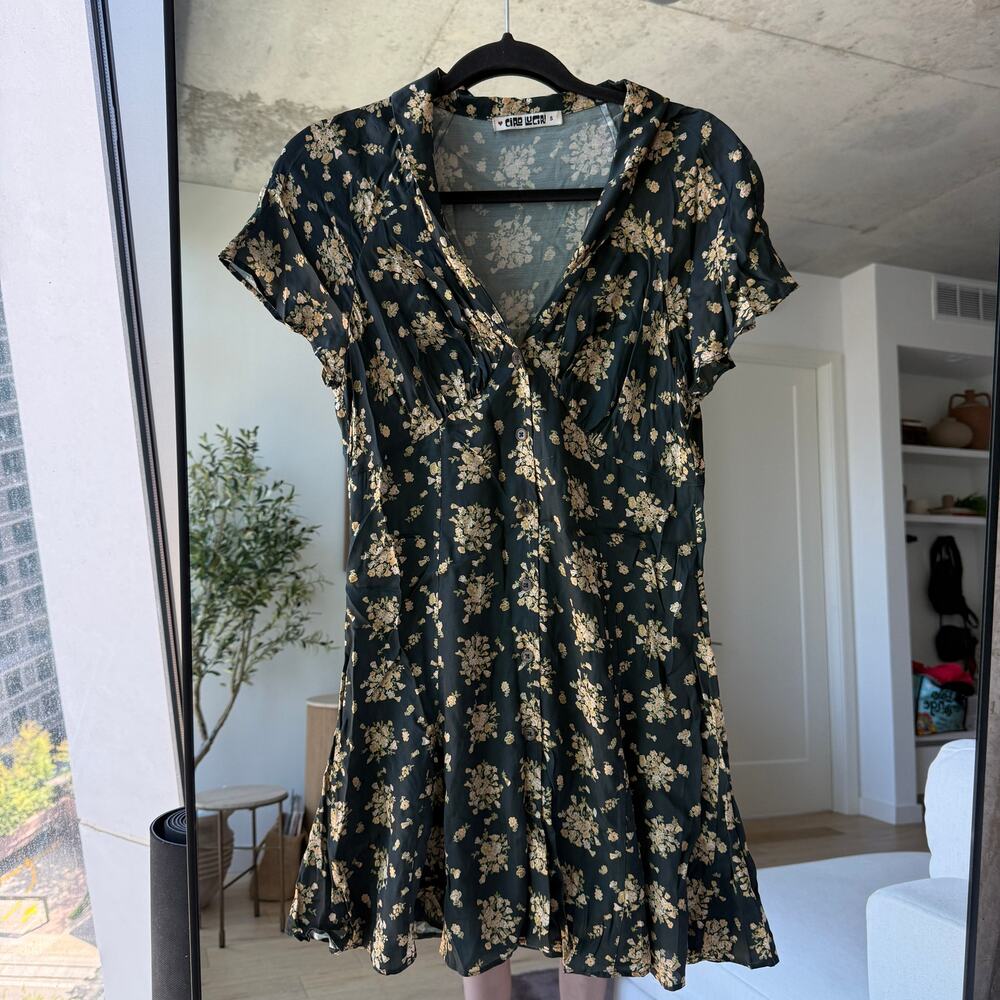 Ciao Lucia Julian Dress - Picture 3 of 6